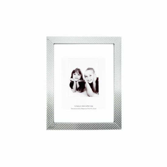 Picture of WOODEN FRAME STRIPPED 3/4 INCH BLACK 5X3 INCH